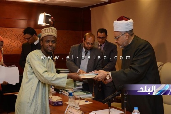 الرابطة العالمیة لخريجى الأزهر تكرم الفائزين بمسابقة القرآن