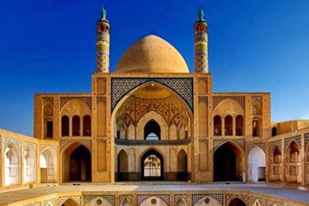 تنظیم ندوة حول معماری المساجد الإیرانیة فی جامعة 