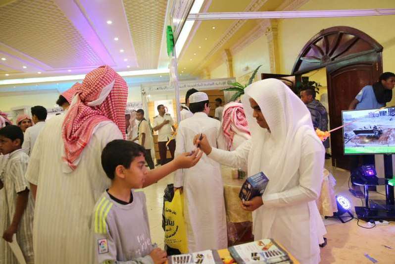 محافظ الطائف يفتتح معرض مجمع الرضوان لتحفيظ القرآن