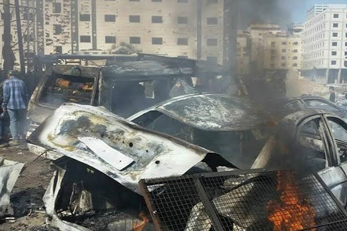 عشرات الشهداء والجرحى بانفجار مفخخة بمنطقة السيدة زينب (ع)