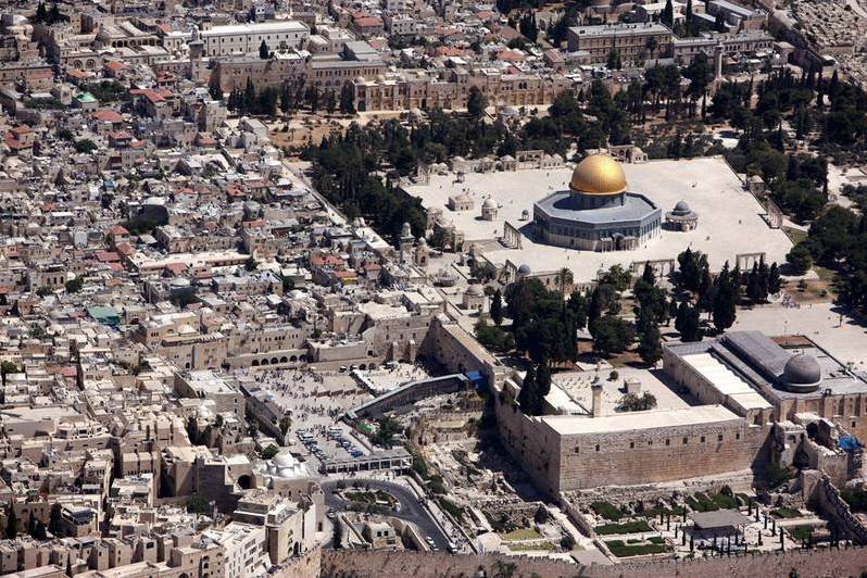 الاحتلال يستثني المساجد والمراكز الإسلامية من خرائط القدس