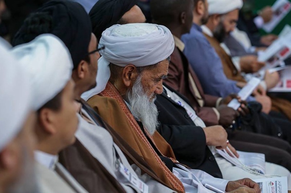 بحضور ممثلي المرجعية ، اختتام فعاليات مهرجان ربيع الشهادة الثقافي العالمي