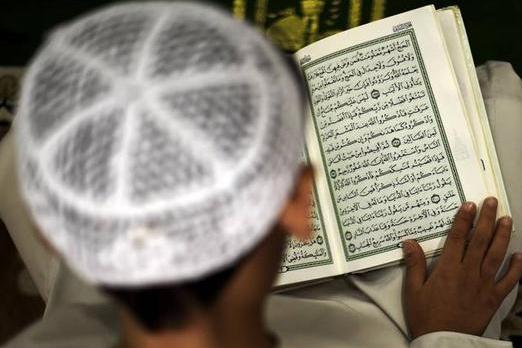 إذاعة خاصة بتلاوة القرآن تتصدّر نسب الاستماع في المغرب