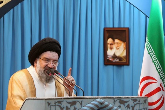 خطيب جمعة طهران: آل سعود غير كفوئين في ادارة الحج
