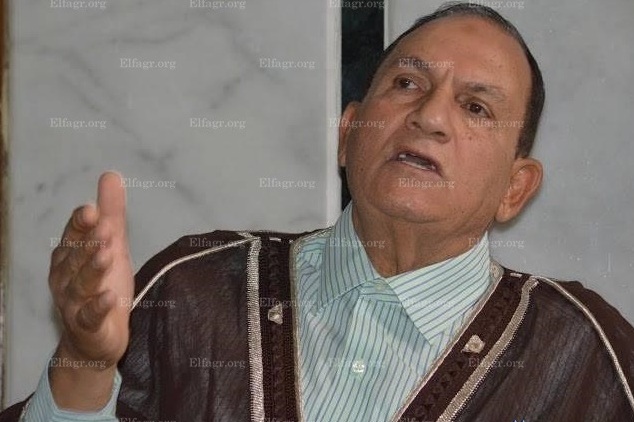 القارئ أحمد نعينع: لست محسوباً على أنظمة ورؤساء القارئ أحمد نعينع: لست محسوباً على أنظمة ورؤساء