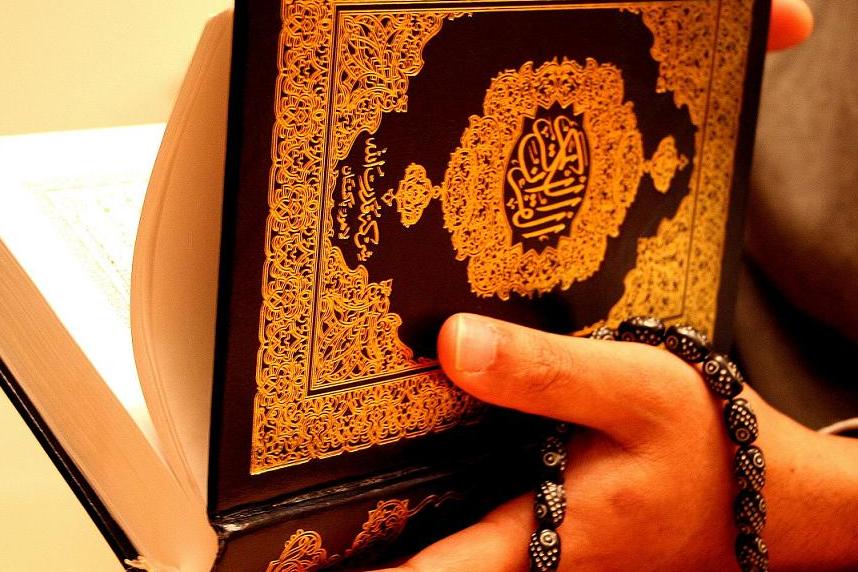 تكريم الحافظين والحافظات للقرآن في ليبيا