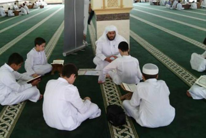 30 طالباً قطرياً يشاركون في دورة الإتقان والأداء القرآنية