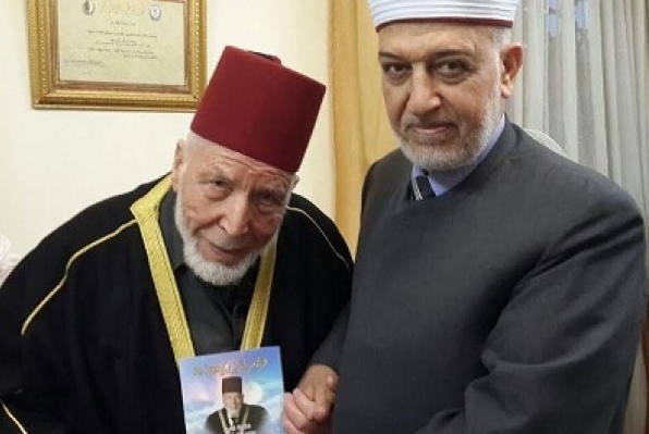 الشيخ الدكتور يوسف سلامة ينعي المقرئ محمد رشاد الشريف