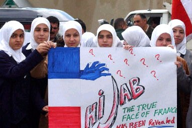 مسيرة من أجل الحجاب في جنوب فرنسا