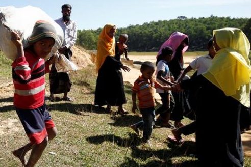ضرائب على المسلمين الروهينغيا في ميانمار مقابل العيش في بلداتهم