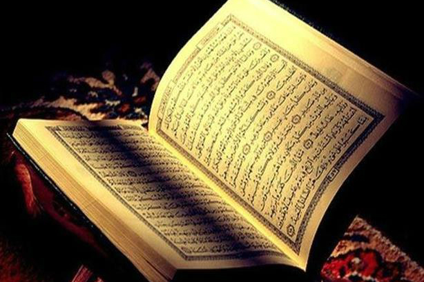 باكستان: توقيع كتاب تحت عنوان 