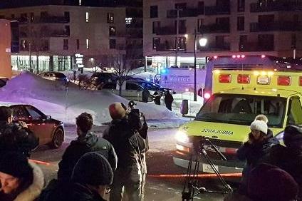 5 قتلى بإطلاق نار على مصلين في مسجد بكندا