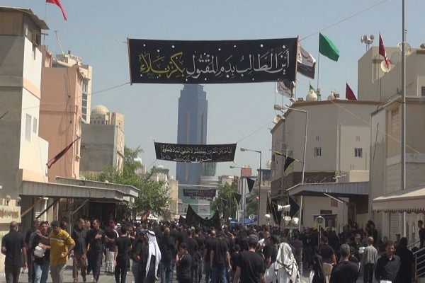 ملايين المسلمين يحيون ذكرى عاشوراء في كربلاء المقدسة