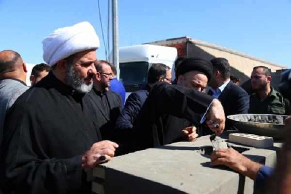 بالصور.. وضع حجر الأساس لمسجد وحسينية السيدة نرجس {ع} في سامراء