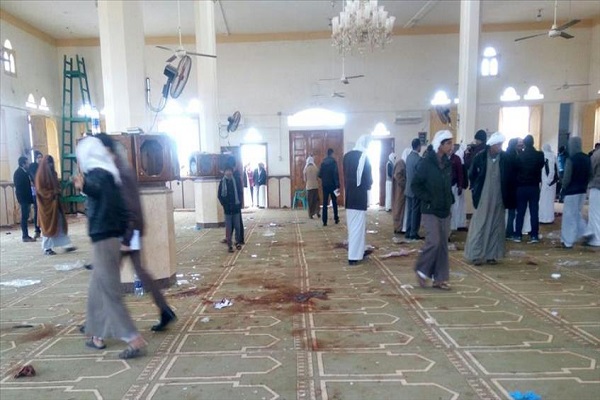بابا الفاتيكان يندد بالهجوم الإرهابي على مسجد بسيناء