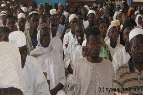 إطلاق حملة تطالب بحق التعلیم للمسلمین في غانا