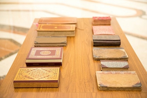 حاكم الشارقة يكشف عن الدفعة الخامسة من المخطوطات المهداة إلى الجامعة القاسمية