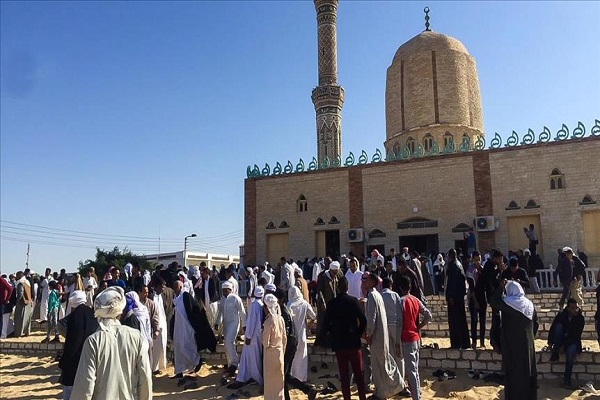 مصر.. أداء أول صلاة بمسجد الروضة عقب تعرضه لهجوم إرهابي