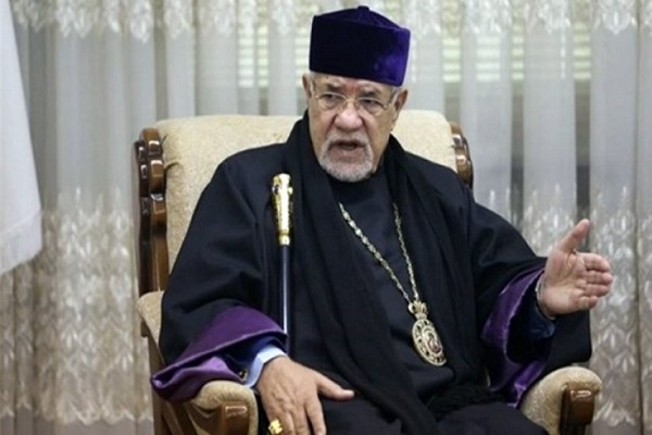 الاُسقف الأعظم للأرمن: يتمتع أتباع شتى الأديان بالحرية القانونية في ايران