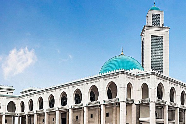 33 أجنبيا إعتنقوا الإسلام في 2017 بوهران