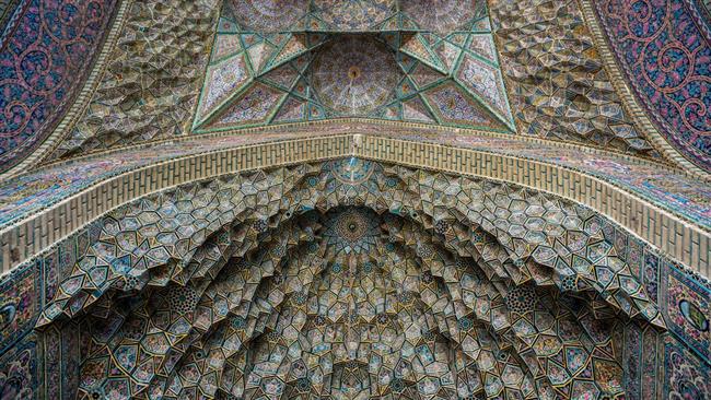 تقریر مصور.. مساجد ایران فی عدسة المصور الإیطالی