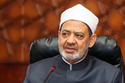 شيخ الأزهر يطالب بالتصدي لظاهرة الإساءة إلى الإسلام