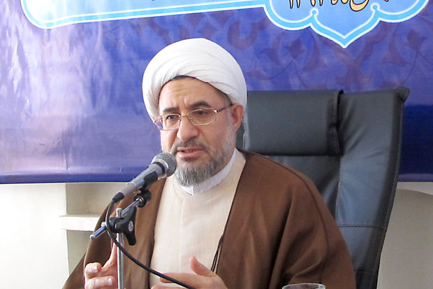الشیخ الأراکی:  الغربیون مسئولون أمام حادث إطلاق الرصاص علی مسجد کندا