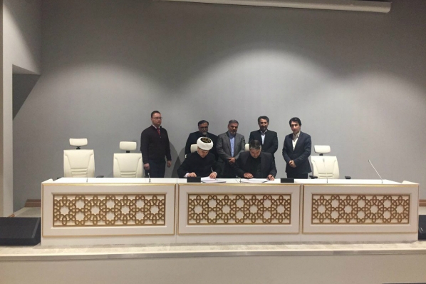 بالصور...مذكرة تفاهم بين إیران وروسیا حول التعاون في تنظيم مختلف الأنشطة القرآنية