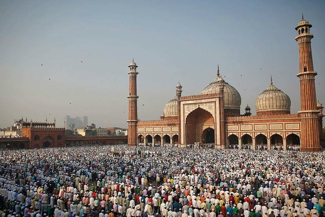 الإسلام سيصبح الدين الأكثر انتشاراً بحلول نهاية هذا القرن