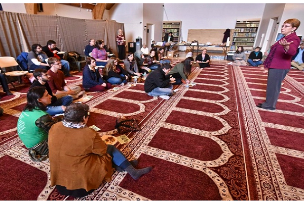 إستضافة مسجد 