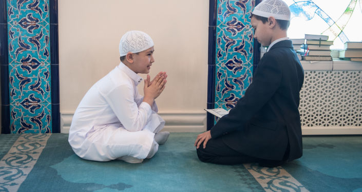 بالصور...مهرجان القرآن في المسجد الكبير بموسكو