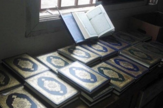 ضبط مئات المصاحف المحرفة بالمسجد النبوي