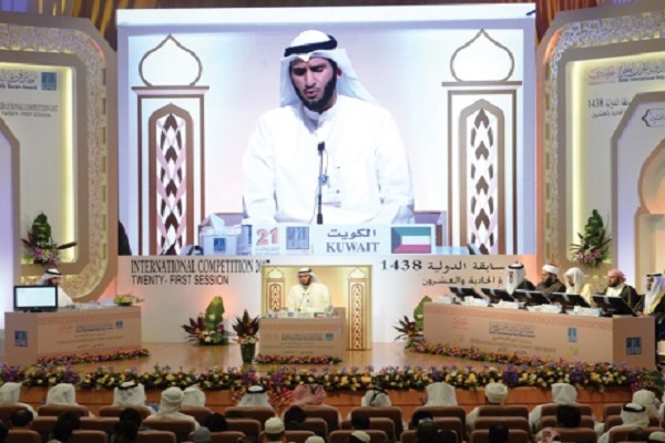 منافسات قوية بين ثمانية متسابقين بجائزة دبي الدولية للقرآن