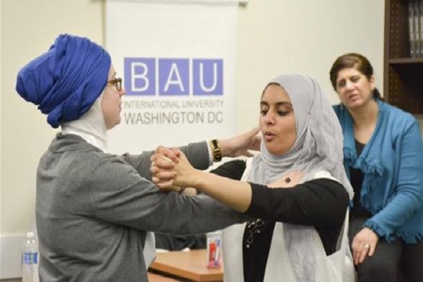 ولاية تكساس: دروس للدفاع عن النفس لمواجهة ظاهرة الإسلاموفوبيا