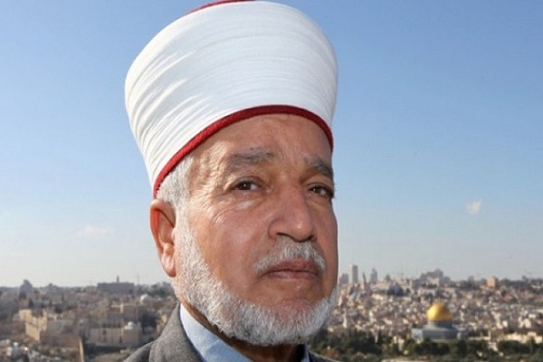 القوات الإسرائيلية تعتقل مفتي القدس