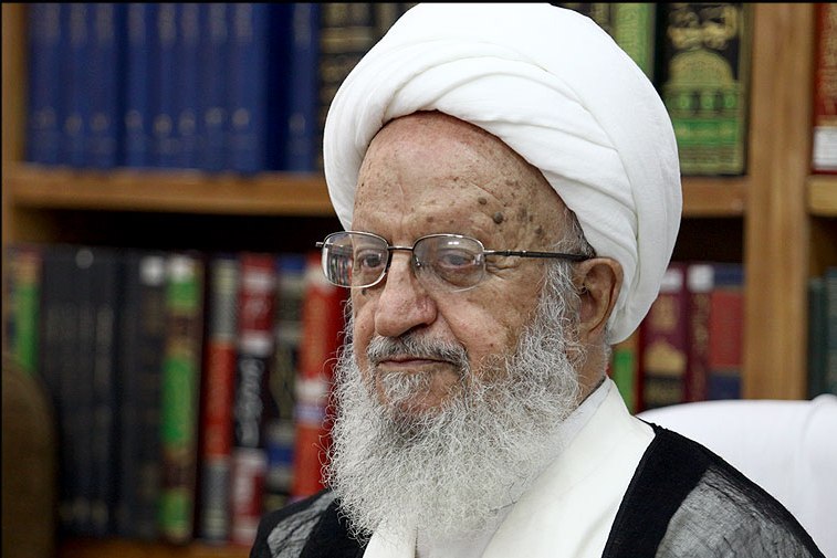 رسالة مفتوحة من آية الله مكارم الشيرازي رداً على إنتقاد شيخ الأزهر لـ