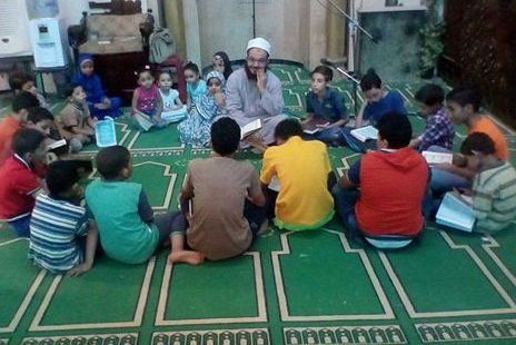 حلقات لتحفيظ القرآن لطلاب المدارس بمساجد أسيوط