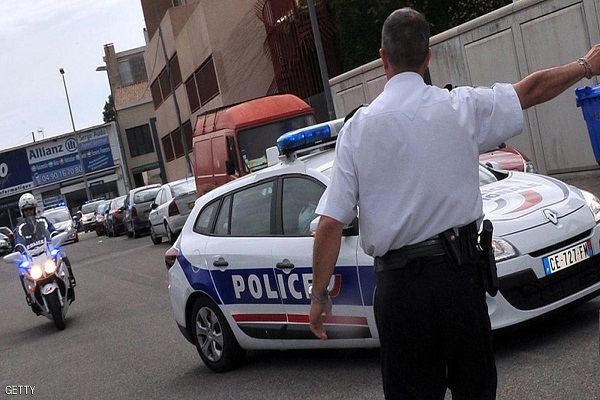 إصابة 8 أشخاص بإطلاق نار خارج مسجد في فرنسا