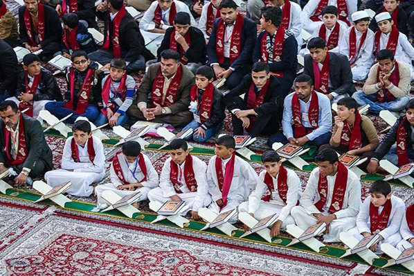 ثلاثة اخوة من طلبة مشروع الألف حافظ يلتحقون بركب حفظة القرآن كاملاً
