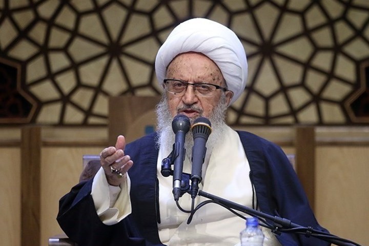 المرجع مكارم الشيرازي: الأعداء يسعون لبث الشبهات حول القرآن من أجل تشويه الأفكار