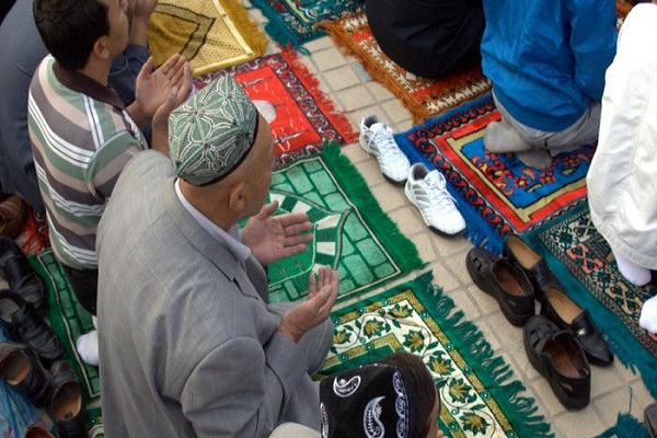 بالصور...مسلمو الصين يستعدون لعيد الأضحى بالفوانيس الحمراء