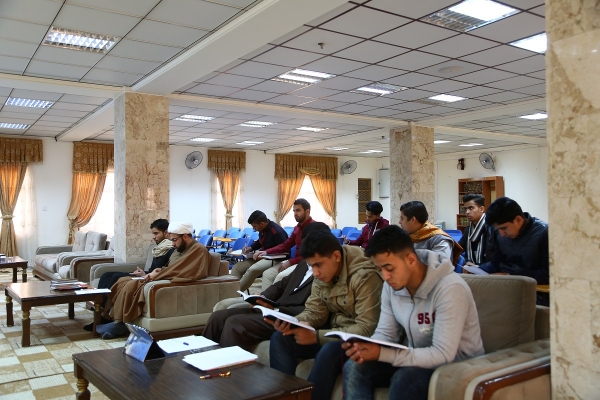 إقامة ورشة تخصصية في تطوير الصوت والأداء بكربلاء المقدسة