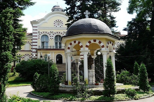 هل یعني إصلاح قانون الأدیان في بلغاریا إستسلاماً أمام الإتحاد الأوروبي؟