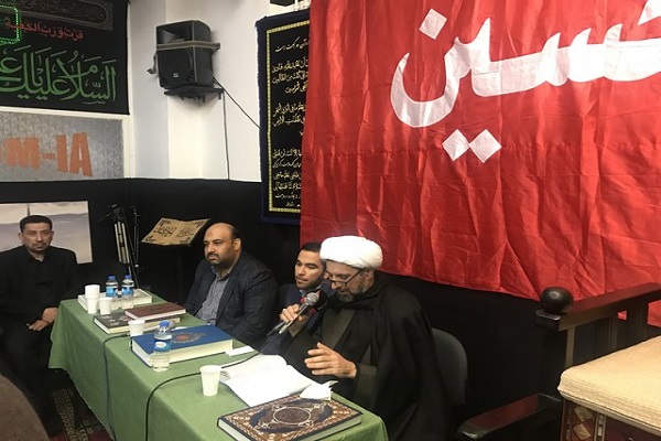 حافظ إیراني للقرآن یدهش الأوروبین بأداءه