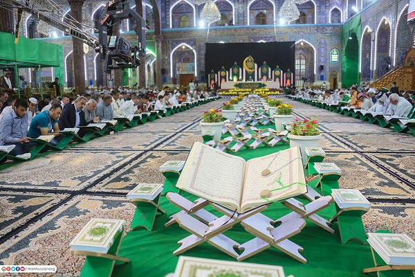 بالصور: المحفل السنوي لختم القرآن الكريم في حرم الامام الحسين عليه السلام