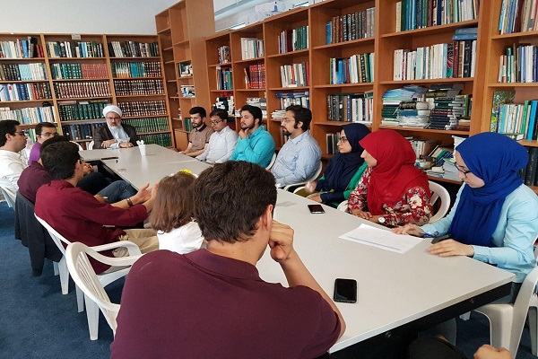 بالصّور...حلقات قرآنیة رمضانیة في المركز الاسلامي ببرلین