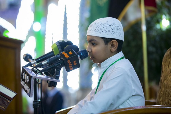 ختام فعاليات اليوم الأوّل من مهرجان فتوى الدّفاع المقدّسة...