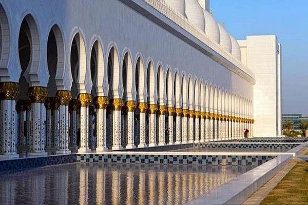 جامع الشيخ زايد في أبوظبي
