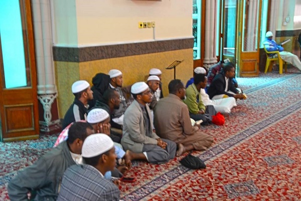 إقامة مسابقة حفظ القرآن لمعلمي المدارس في كينيا + صور