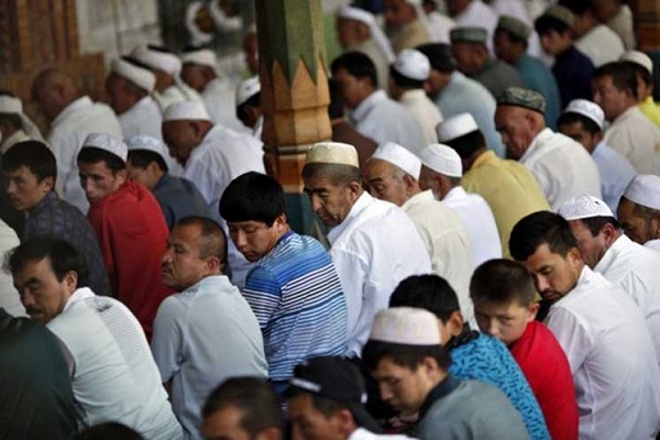 انتهاكات حقوق الانسان ضد الأقلية المسلمة في الصين تجري بمساعدة الذكاء الاصطناعي وتحليل البيانات